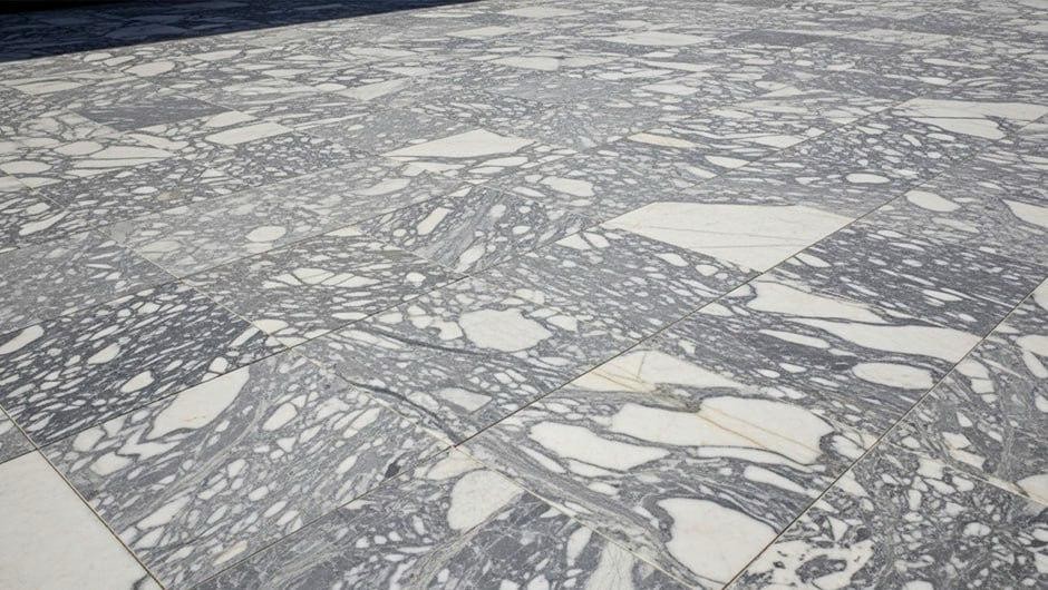 آیا سنگ مرمریت برای حیاط مناسب است