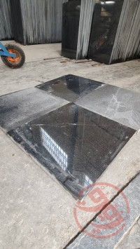 گراینت مشکی نطنز فلیم شده