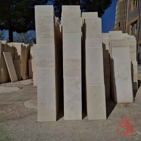 سنگ ترامیت بوکان