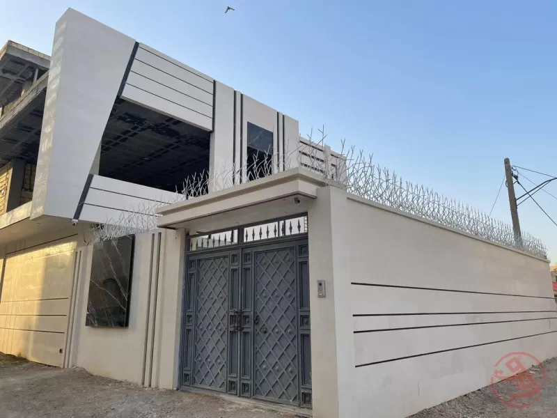 سنگ ترامیت سفید